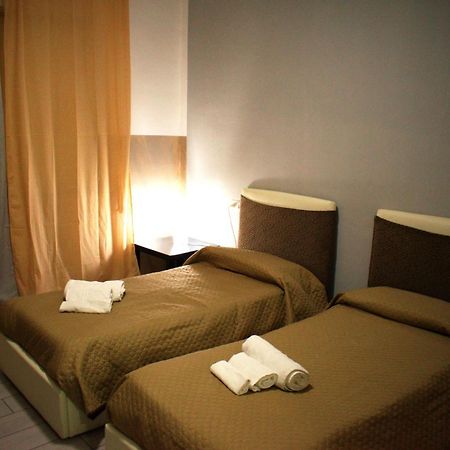 Neapolis Center Bed & Breakfast Bagian luar foto