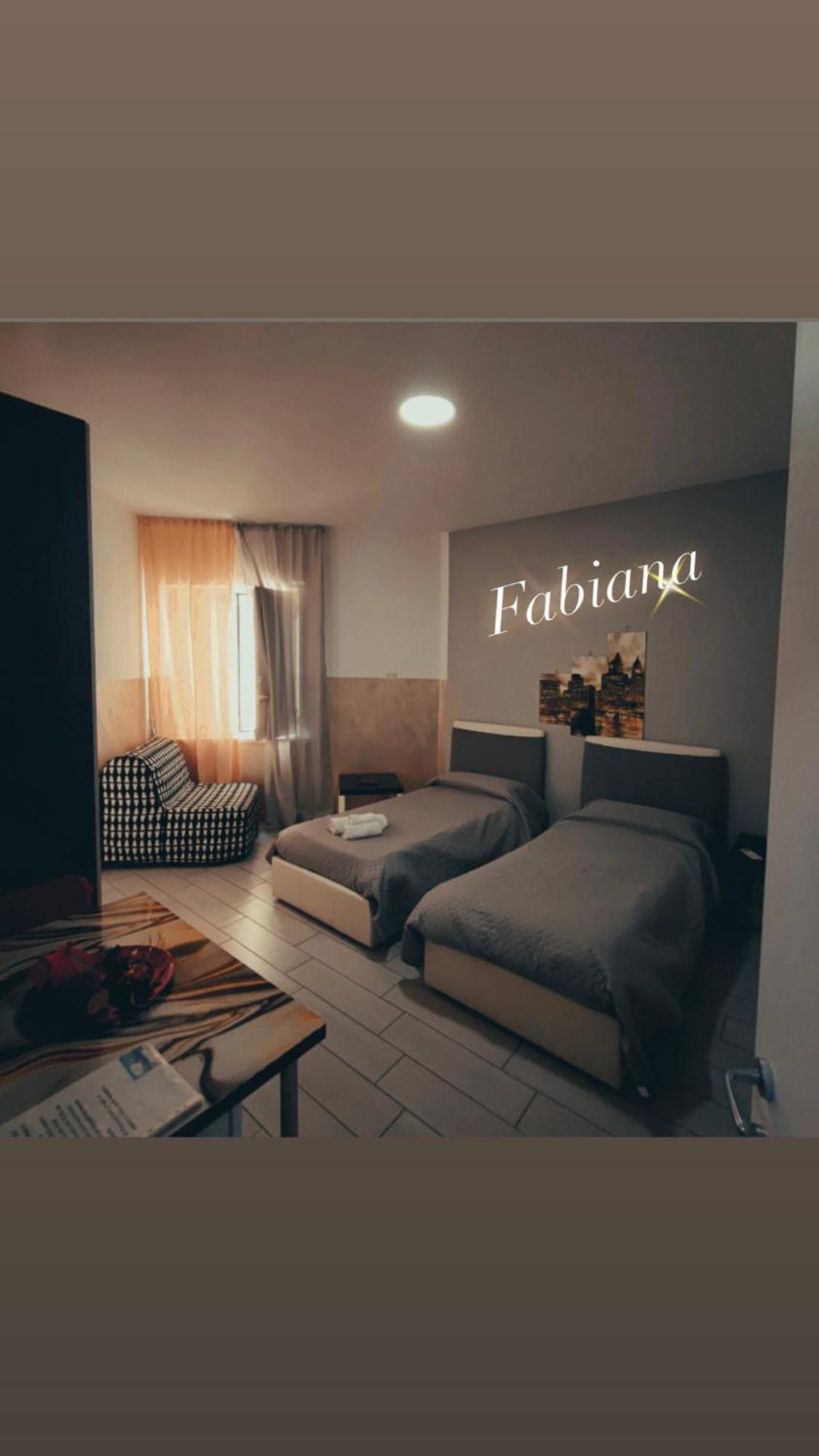 Neapolis Center Bed & Breakfast Bagian luar foto