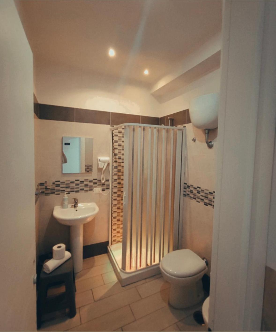 Neapolis Center Bed & Breakfast Bagian luar foto