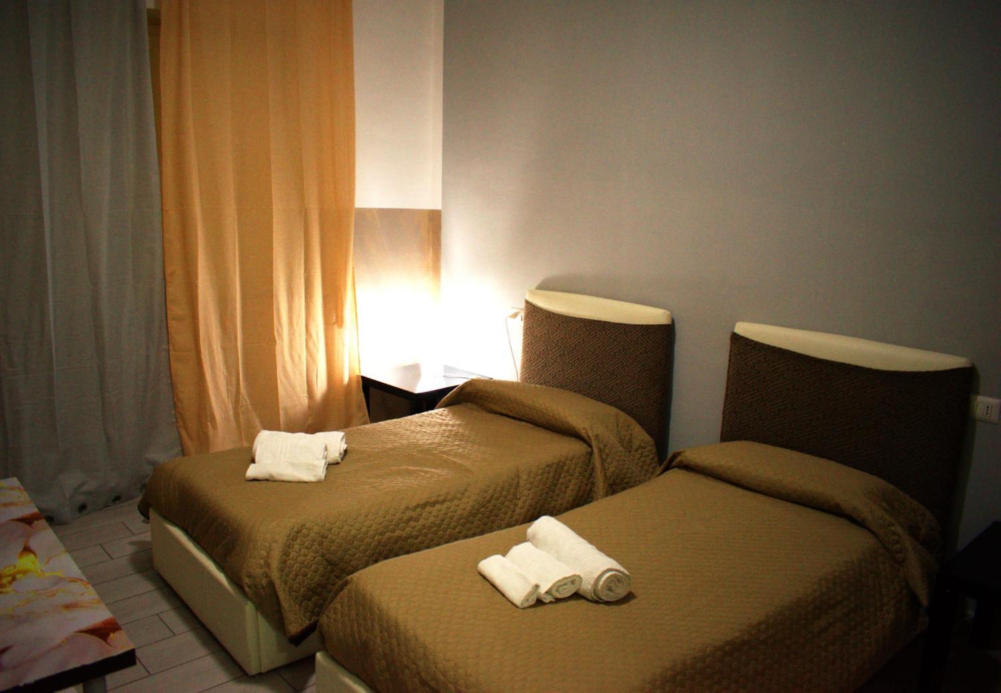 Neapolis Center Bed & Breakfast Bagian luar foto