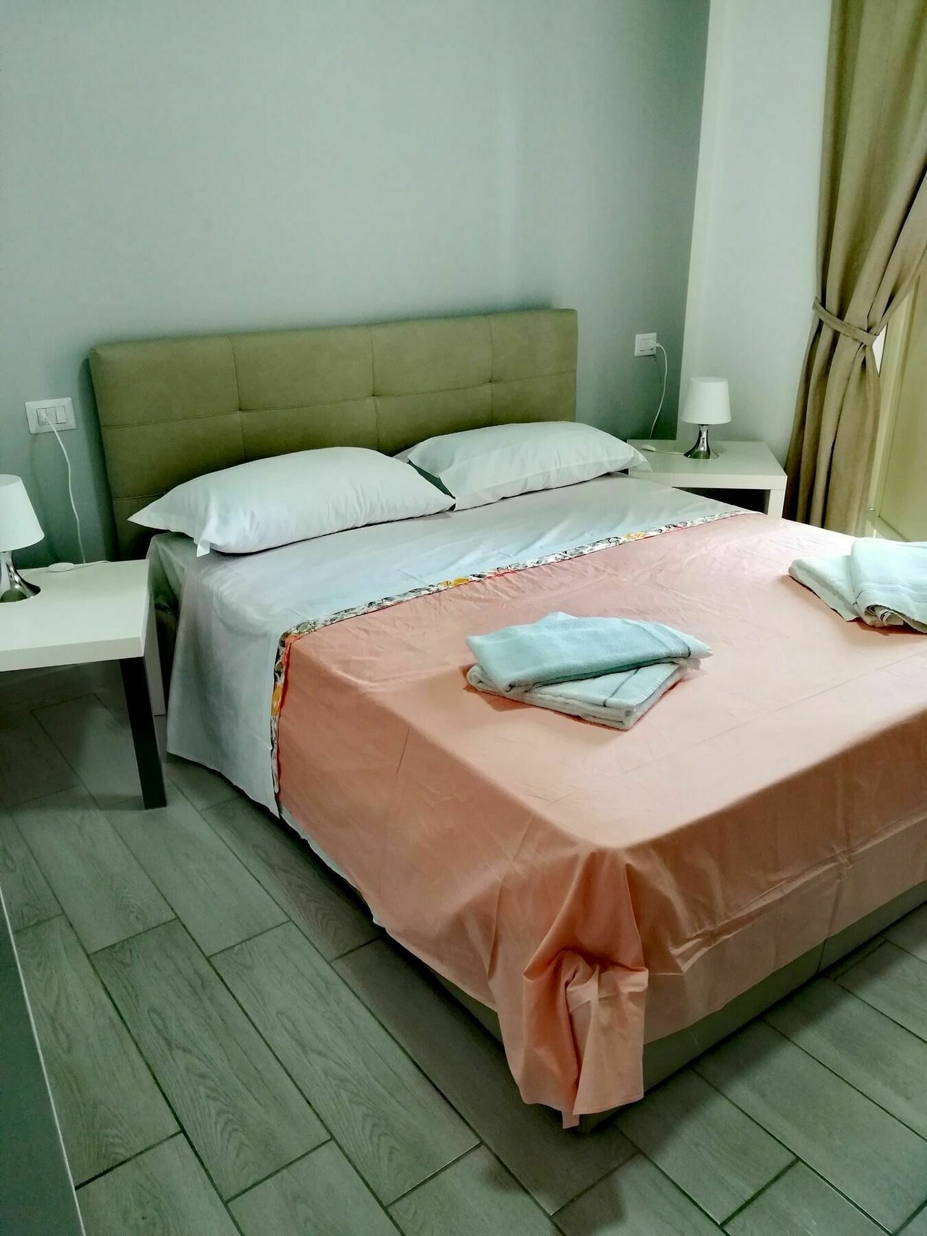 Neapolis Center Bed & Breakfast Bagian luar foto