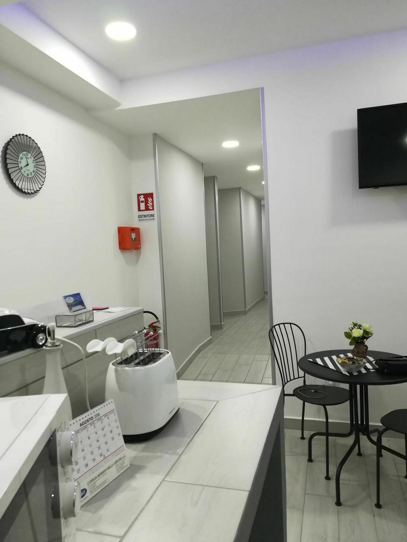 Neapolis Center Bed & Breakfast Bagian luar foto