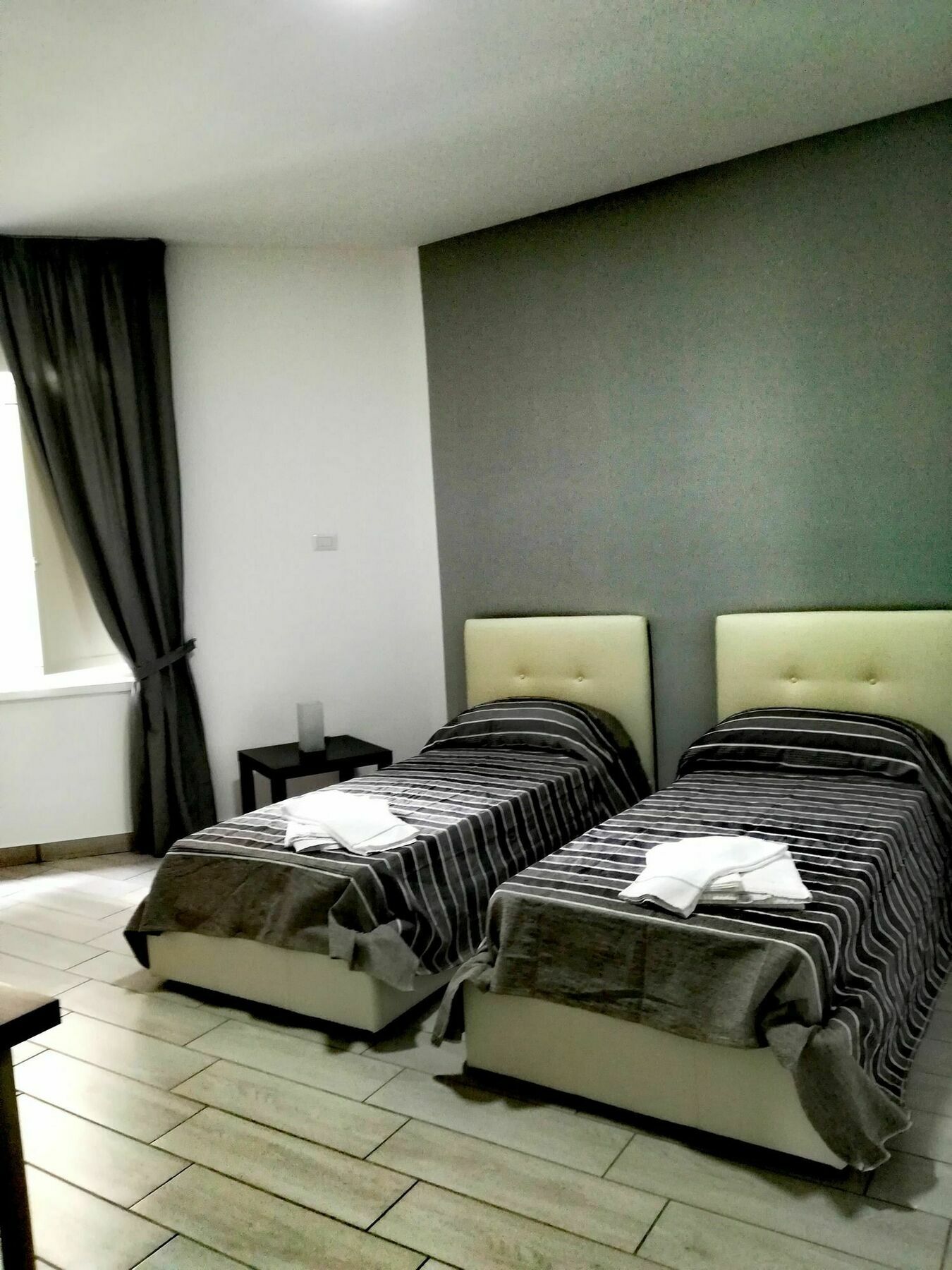 Neapolis Center Bed & Breakfast Bagian luar foto
