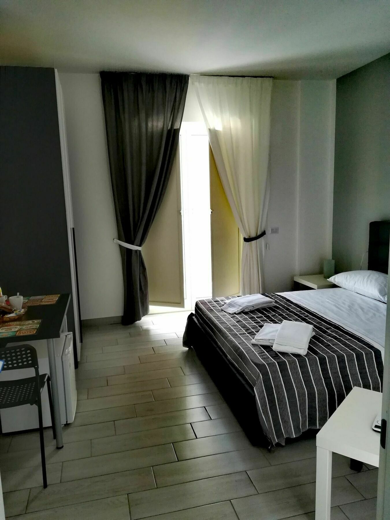 Neapolis Center Bed & Breakfast Bagian luar foto