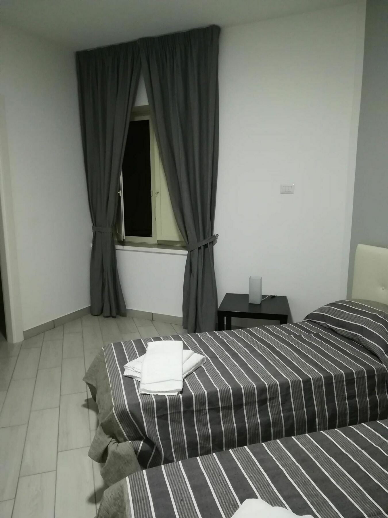 Neapolis Center Bed & Breakfast Bagian luar foto