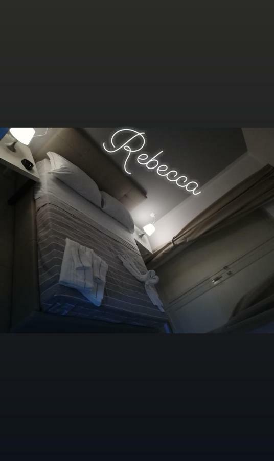 Neapolis Center Bed & Breakfast Bagian luar foto