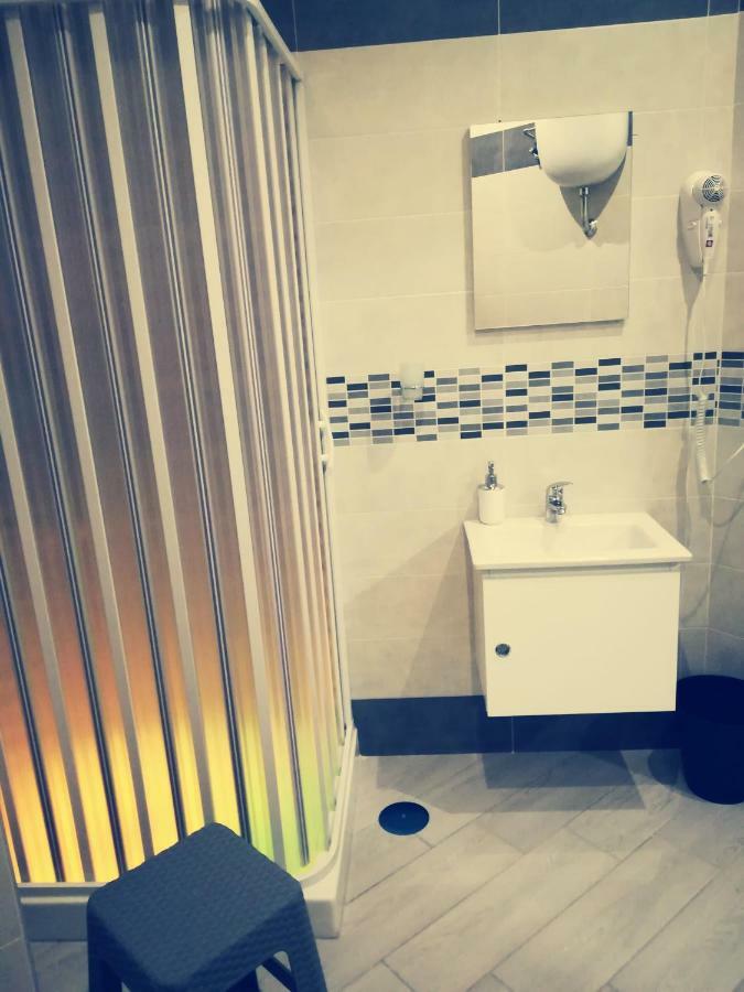 Neapolis Center Bed & Breakfast Bagian luar foto